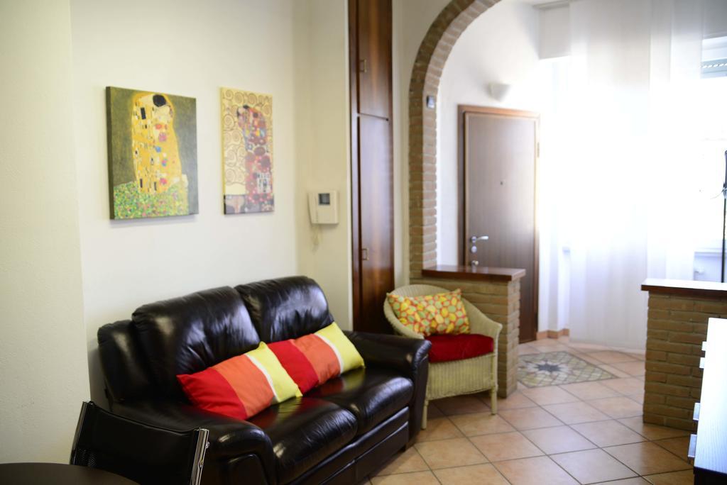 Appartamento Corso Adda Lodi Extérieur photo